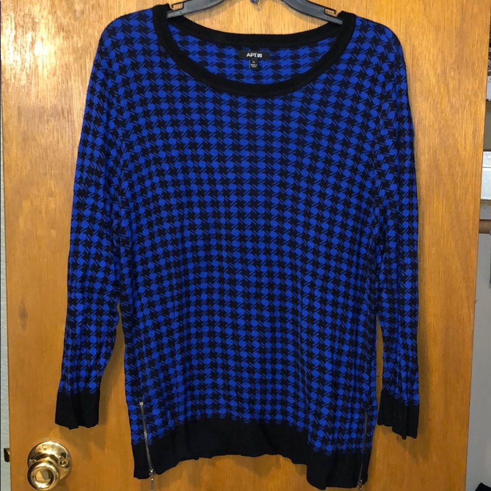 Ladies thin Sweater